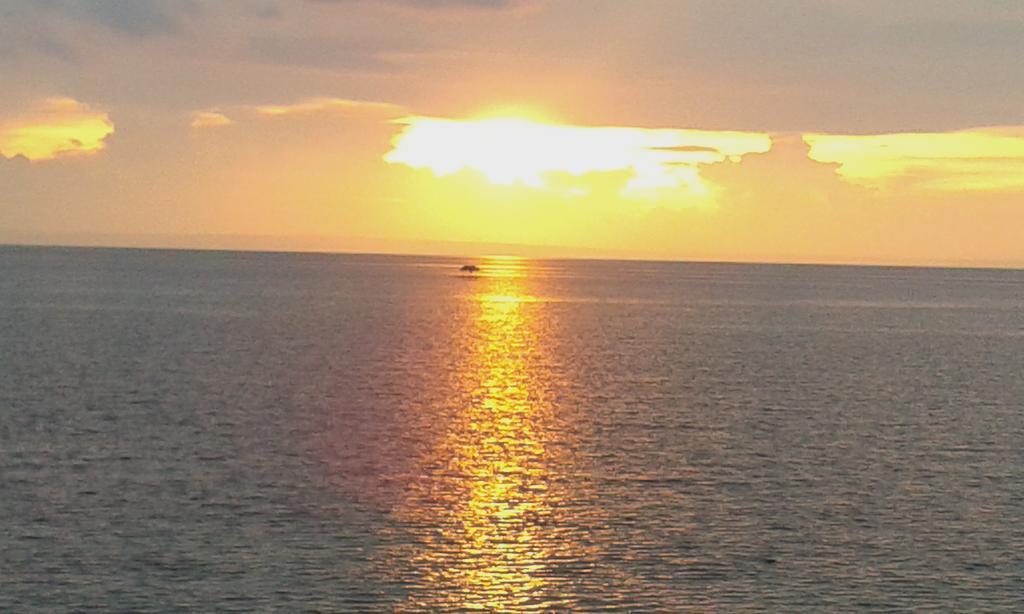 Union  Sunset Vista Sea Front Guest House מראה חיצוני תמונה
